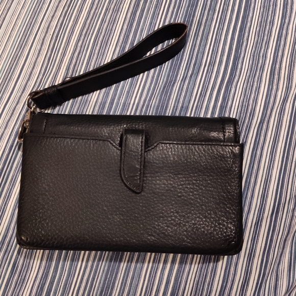 Vintage MICHAEL KORS Oversized Wallet/Wristlet - Picture 7 of 16